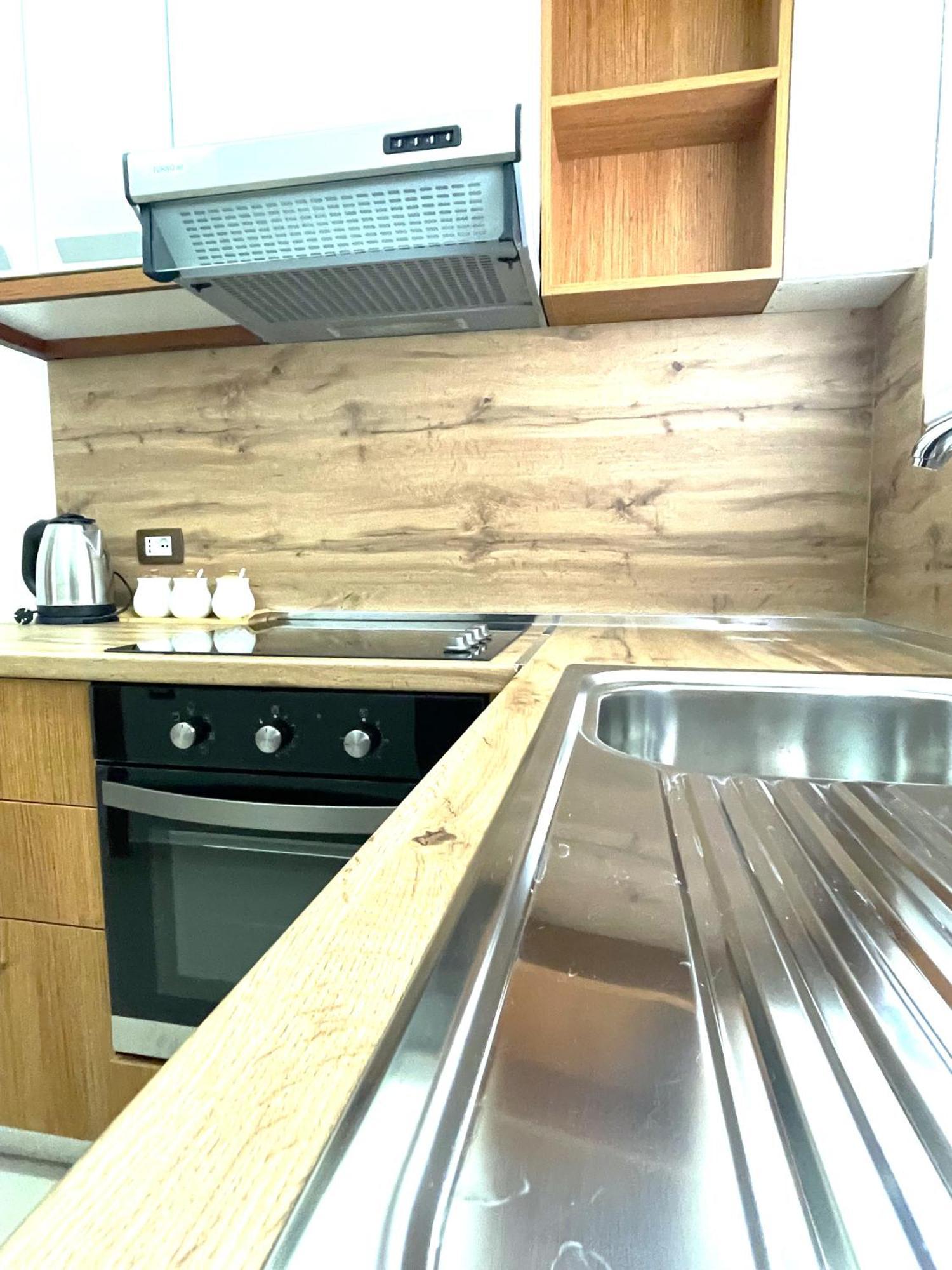 Peace Apartments Durres Bagian luar foto
